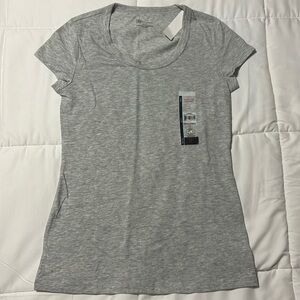 Short-Sleeve Basic Tee